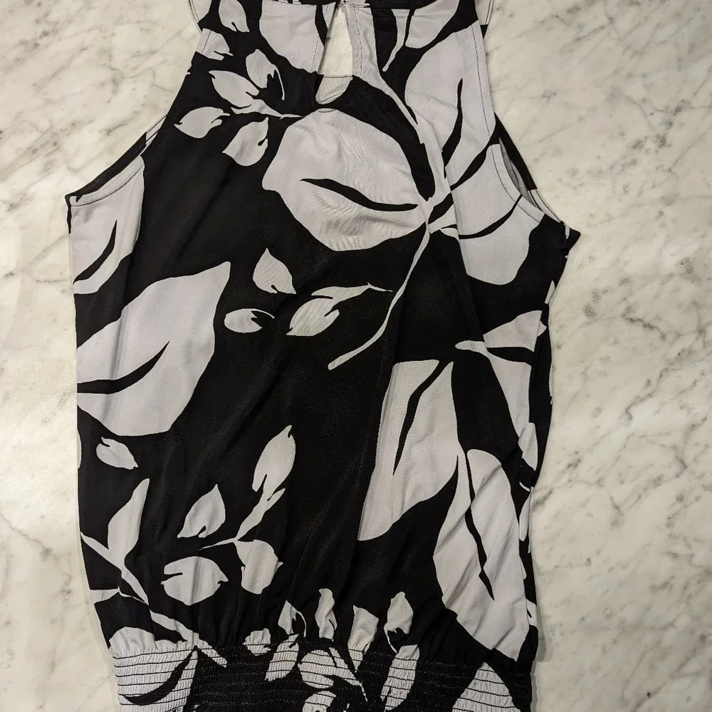 White house Black market WhBm Women Size medium shirt - Picture 2 of 7